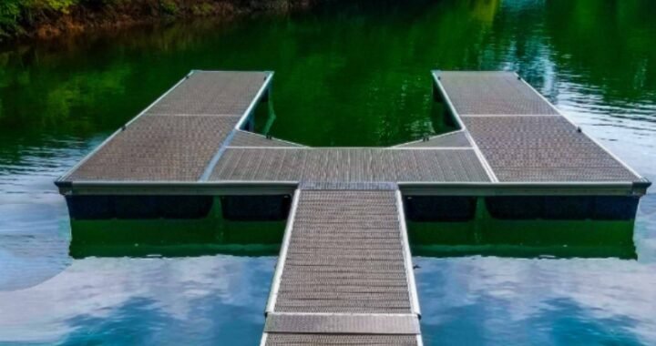 The Benefits of Floating Docks for Your Waterfront
