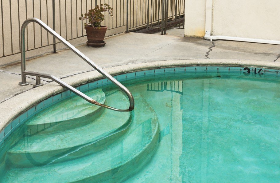 Is Your Pool a Green Mess Find Reliable Pool Services Now