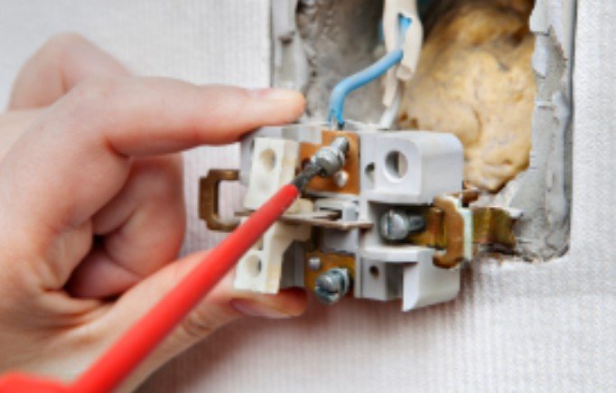 The 7 Most Common Electrical Repairs for Florida Homes