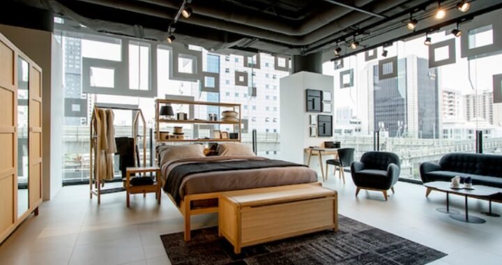 From Showroom Floors to Online Stores