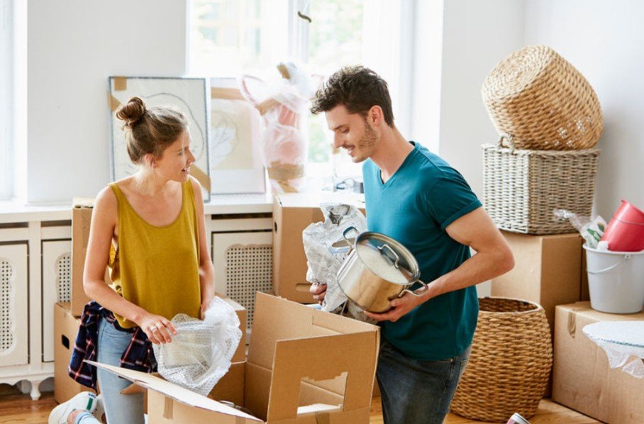Pack Less, Save More - Decluttering Before a Long Distance Move